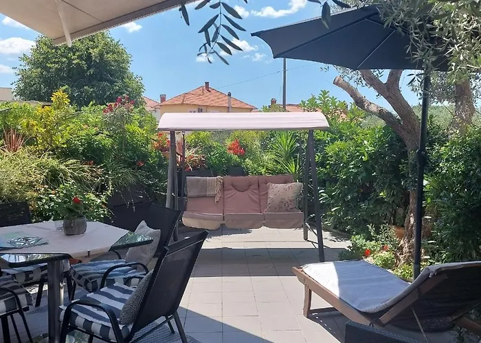 Deluxe No.8 * Ζαντάρ