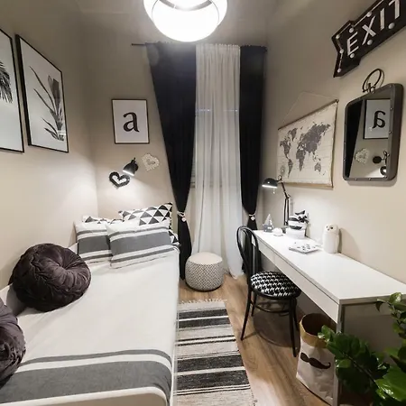 Deluxe No.8 Apartament *