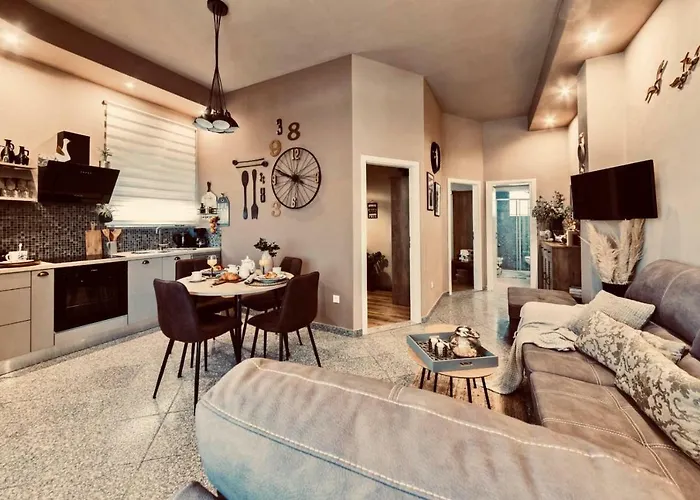 Apartmán Deluxe No.8 *