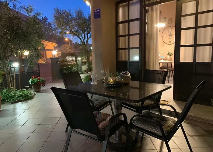 Deluxe No.8 Apartman *